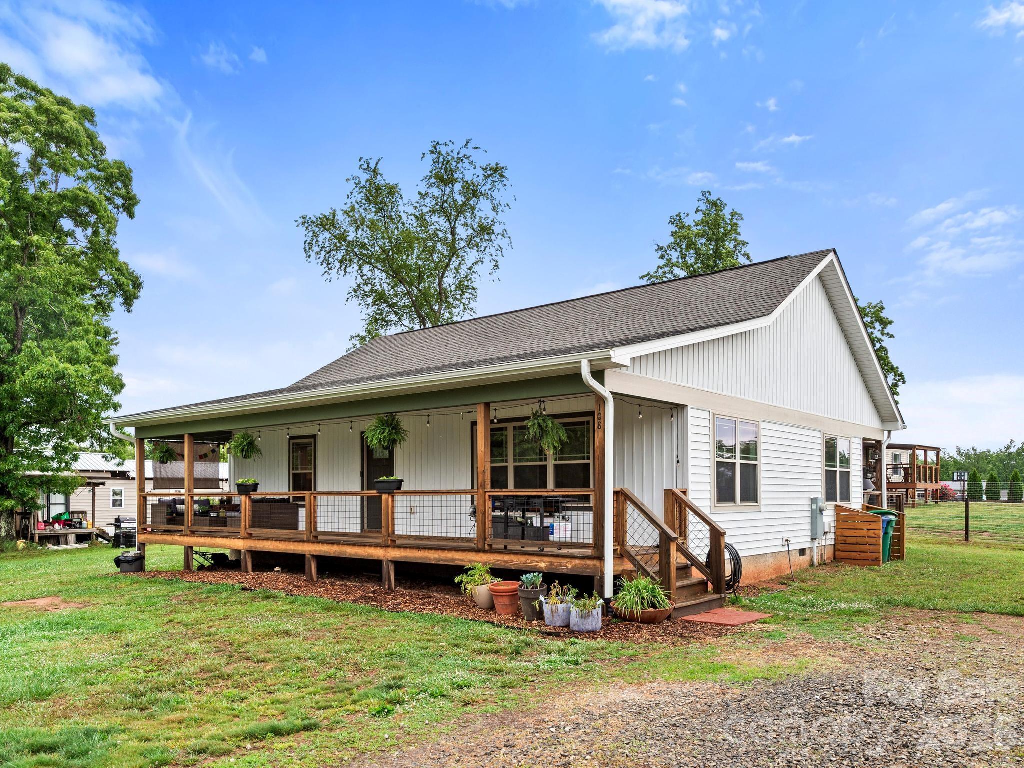 108 Split Rail Drive Extension, Asheville, NC. property listing photo