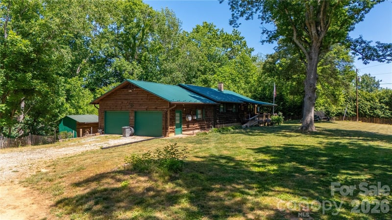 47 Johnson Drive, Marion, NC - 2 beds, 1.5 baths, 1,100 sqft - $287,500
