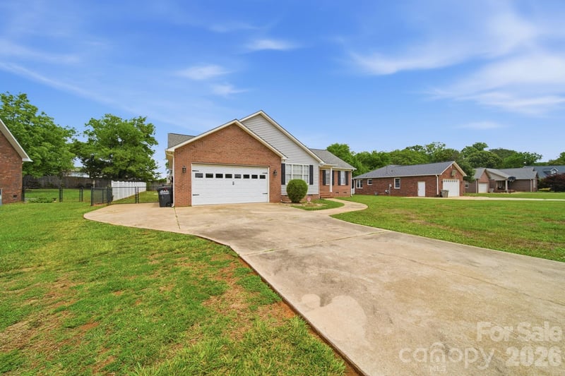 348 Palmer, Rockwell, NC - 3 beds, 2 baths, 1,686 sqft - $410,000