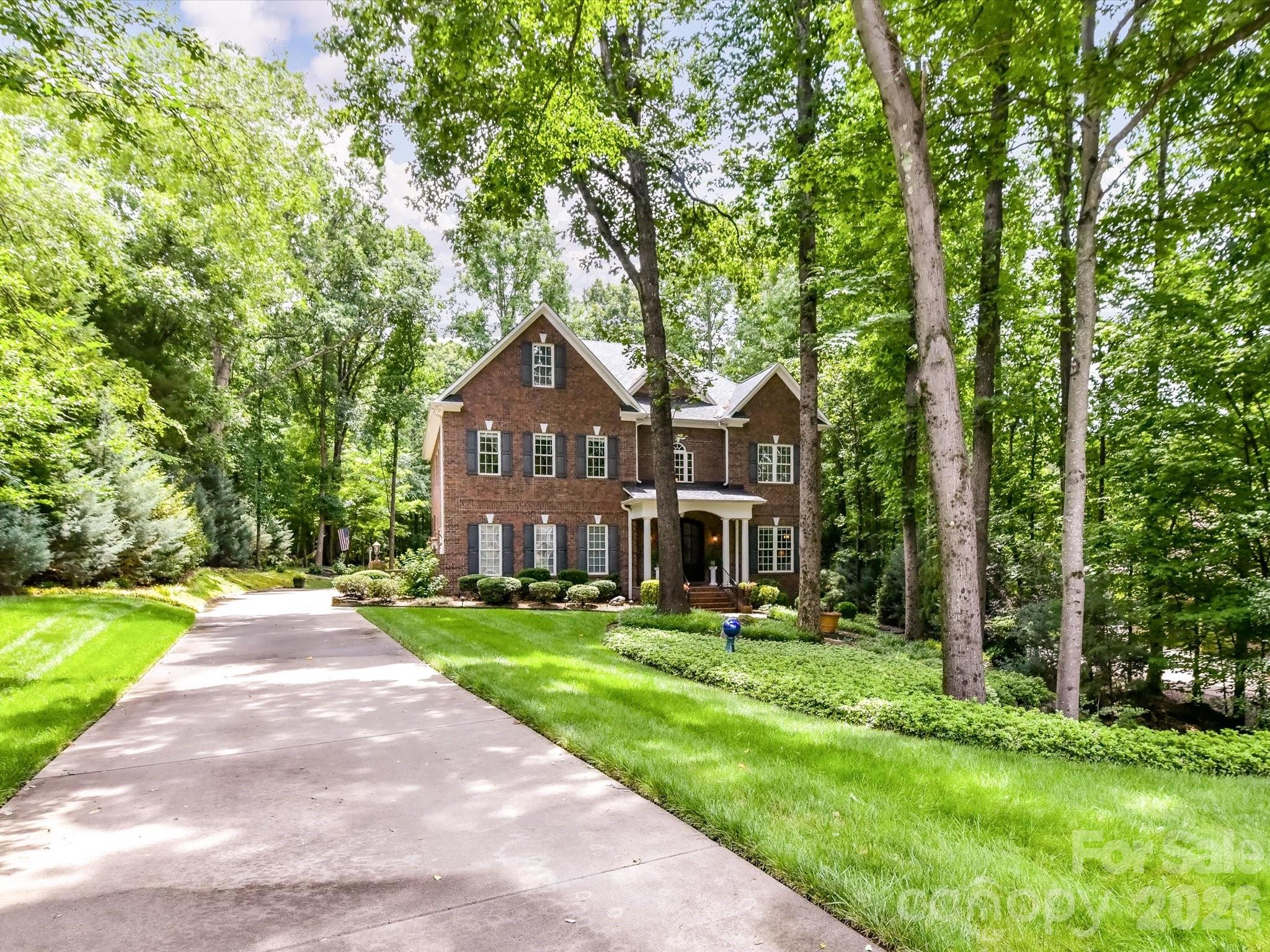 11615 Hidden Forest, Davidson, NC — property listing photo 1