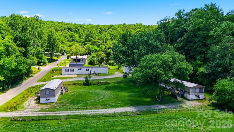 5929 Mourglea Avenue, Connelly Springs, NC - 9 beds, 3,668 sqft - $290,000