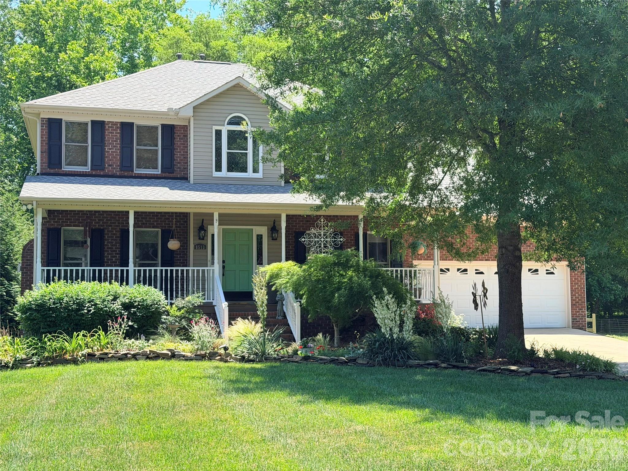 8513 Middleton, Harrisburg, NC — property listing photo 1