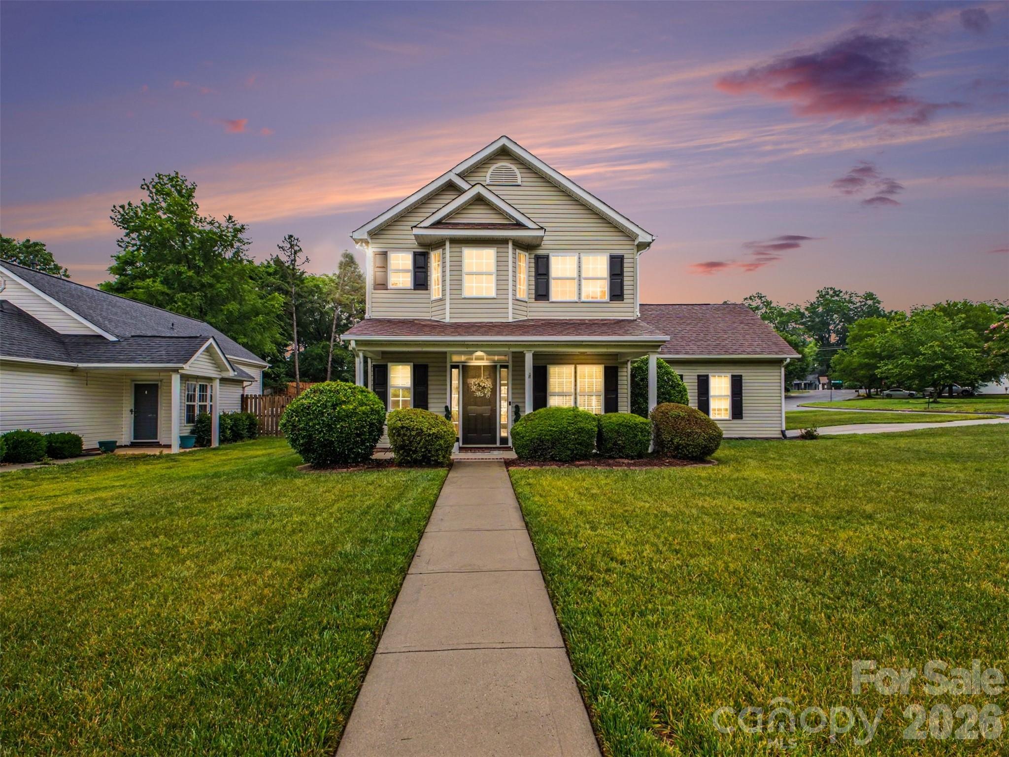 2243 Oakhurst, Kannapolis, NC — property listing photo 1
