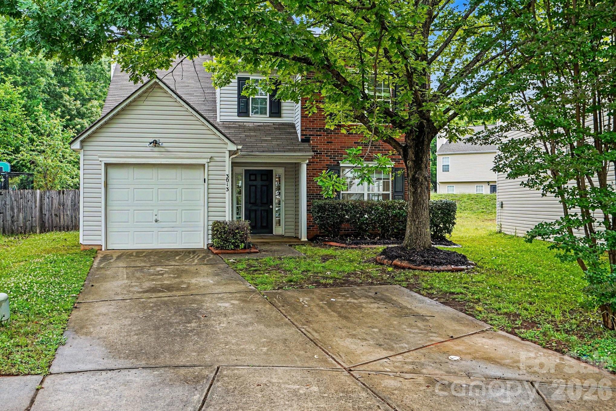 3013 Robin Terry, Charlotte, NC — property listing photo 1