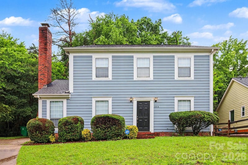 9305 Charolais Lane, Charlotte, NC - 3 beds, 2.5 baths, 1,960 sqft - $359,900