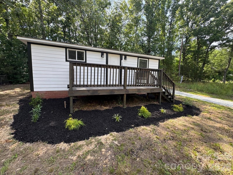 1666 Kim Street, Lancaster, SC - 2 beds, 1 bath, 519 sqft - $136,900