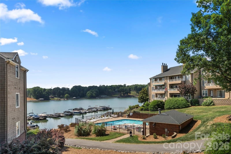 9717 Emerald Point Drive Apt 1, Charlotte, NC - 2 beds, 2 baths, 1,354 sqft - $375,000