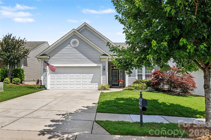 6010 Jack Thomas Drive, Indian Land, SC - 3 beds, 2 baths, 1,848 sqft - $538,000