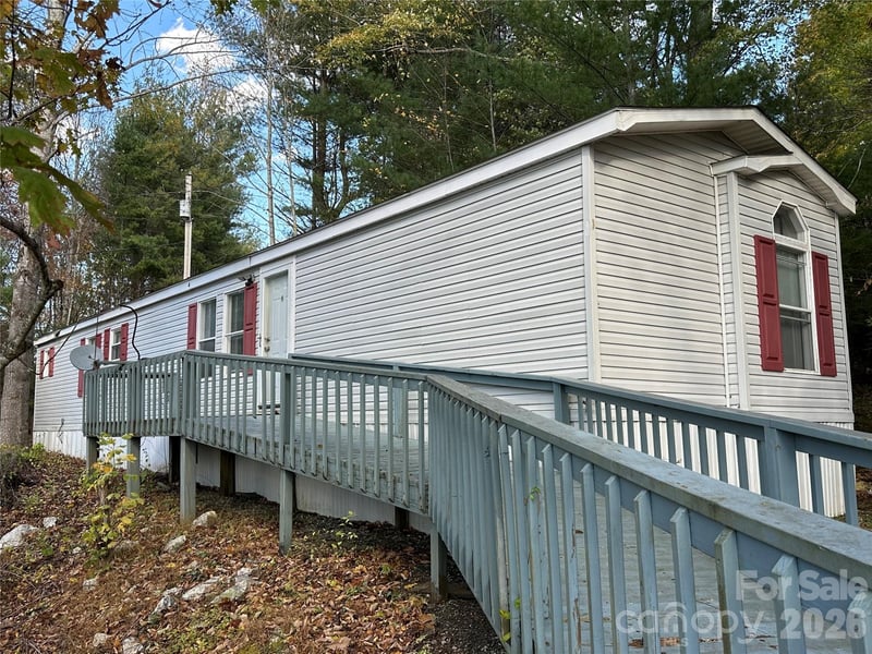 572 Blue Ridge Gem Stone Road, Spruce Pine, NC - 2 beds, 2 baths, 950 sqft - $149,500