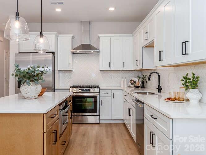 2507 Elon, Charlotte, NC — property listing photo 1