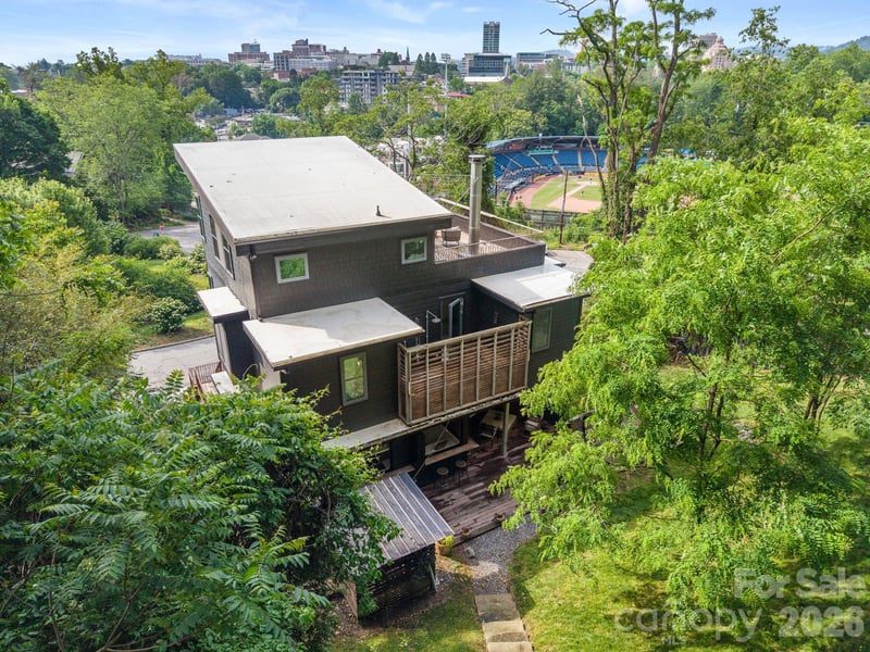 53 Buchanan Place, Asheville, NC - 3 beds, 3.5 baths, 3,014 sqft - $1,220,000