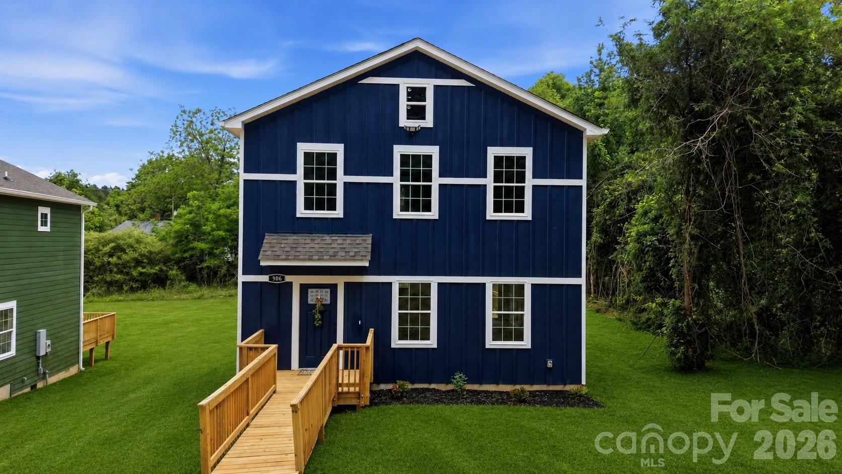 906 Dewey, Badin, NC — property listing photo 1