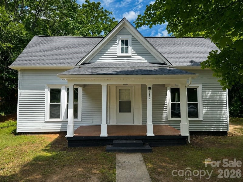 1115 Wilson W Lee Boulevard, Statesville, NC - 3 beds, 2.5 baths, 1,893 sqft - $199,999