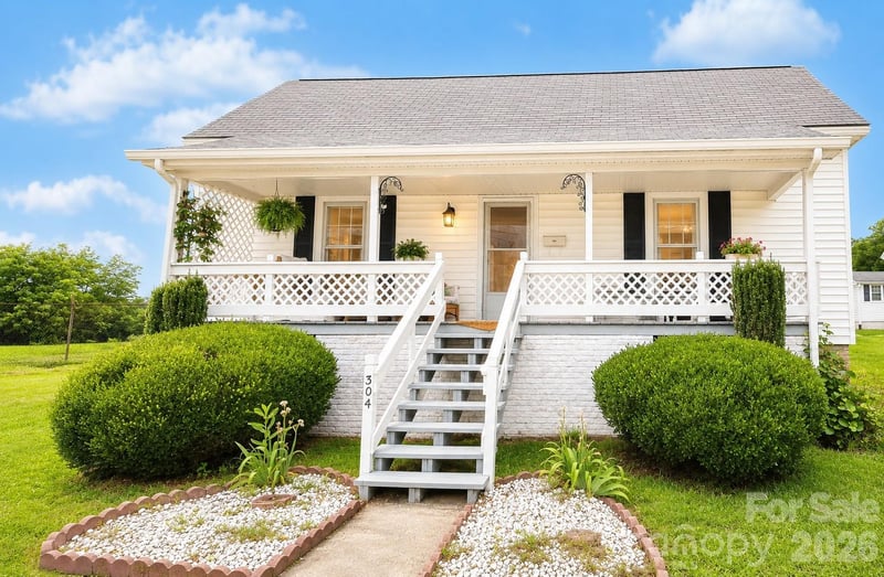 304 NW Bleachery Court, Concord, NC - 2 beds, 1 bath, 1,400 sqft - $219,900