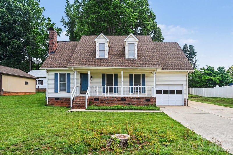 608 Azalea, China Grove, NC - 5 beds, 3 baths, 1,939 sqft - $436,500
