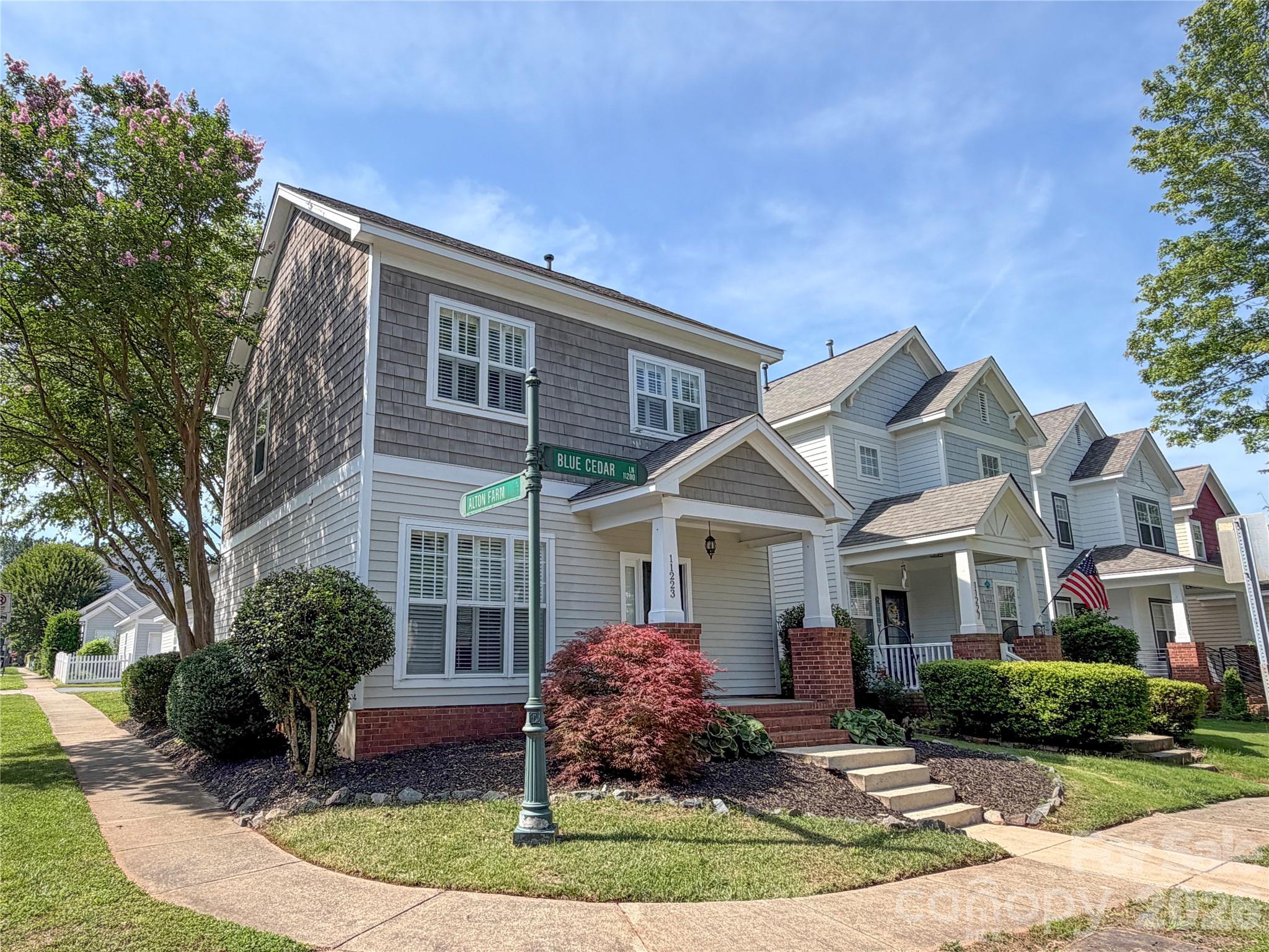 11223 Blue Cedar, Charlotte, NC — property listing photo 1