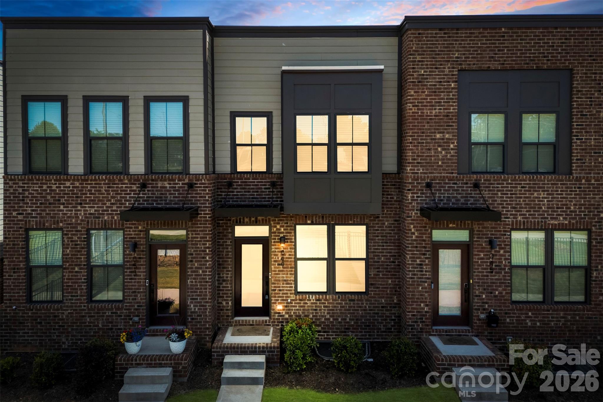 1049 Simcoe Lane, Charlotte, NC. property listing photo
