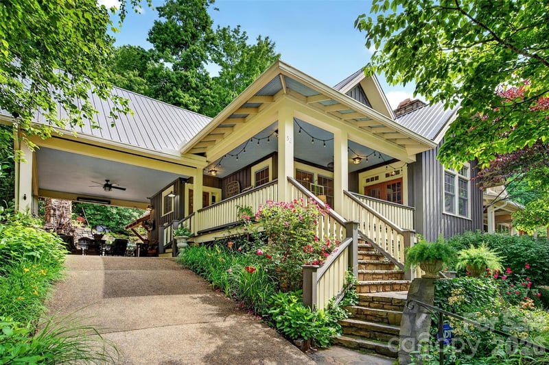 52 Cheshire Drive, Black Mountain, NC - 4 beds, 3.5 baths, 2,469 sqft - $1,295,000