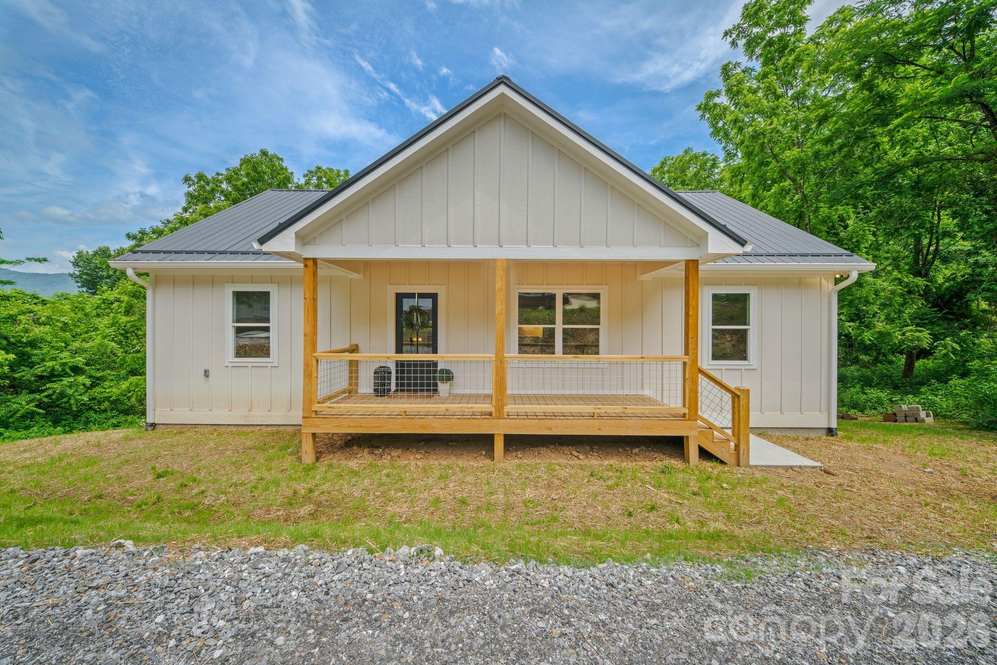 311 Farley Street, Waynesville, NC. property listing photo