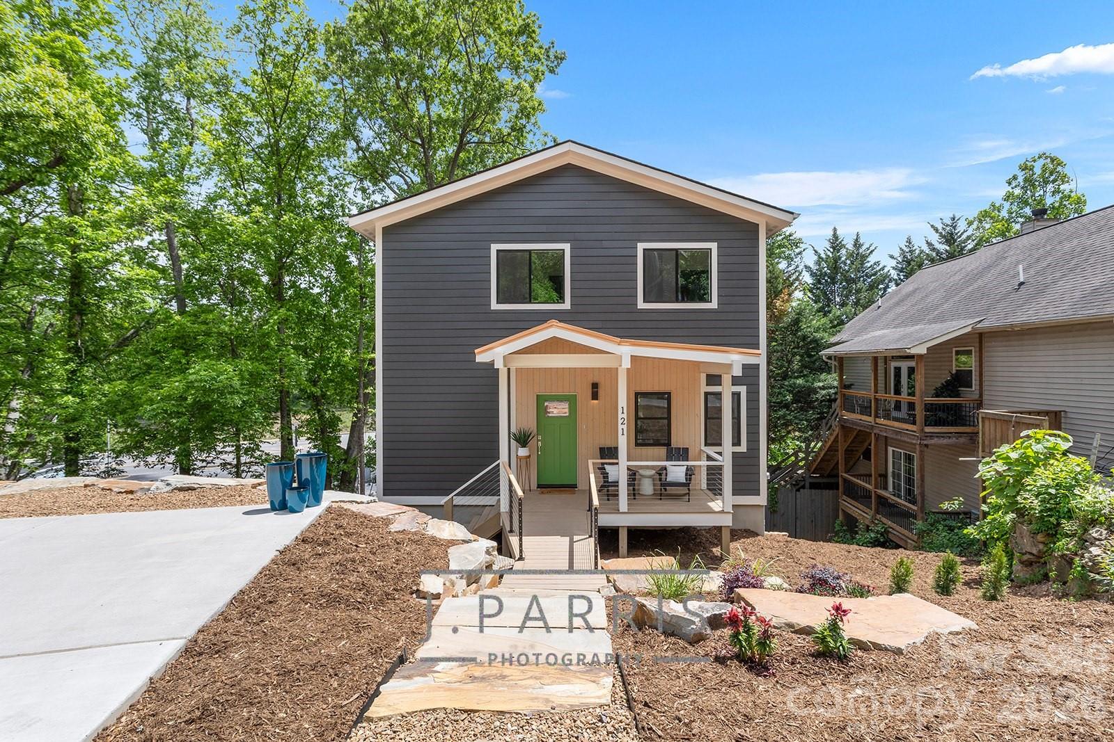 121 Laurel Loop, Asheville, NC — property listing photo