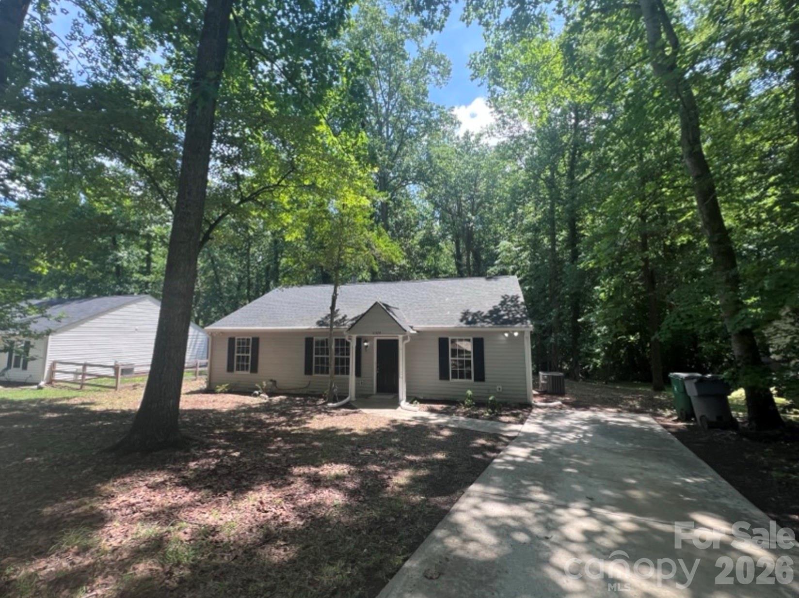 6324 Grove Park Boulevard, Charlotte, NC. property listing photo