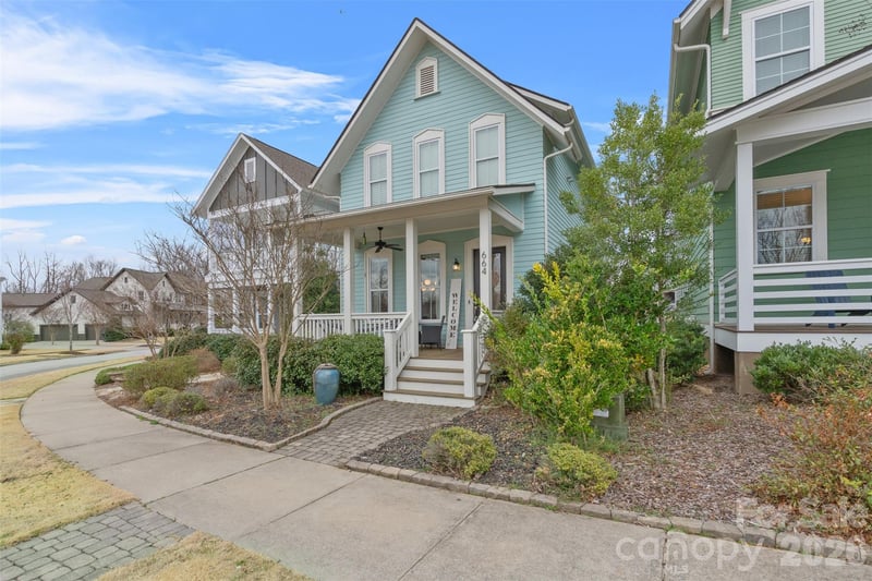 664 Bluff Loop Road Apt 202, Rock Hill, SC - 3 beds, 2.5 baths, 1,922 sqft - $485,000