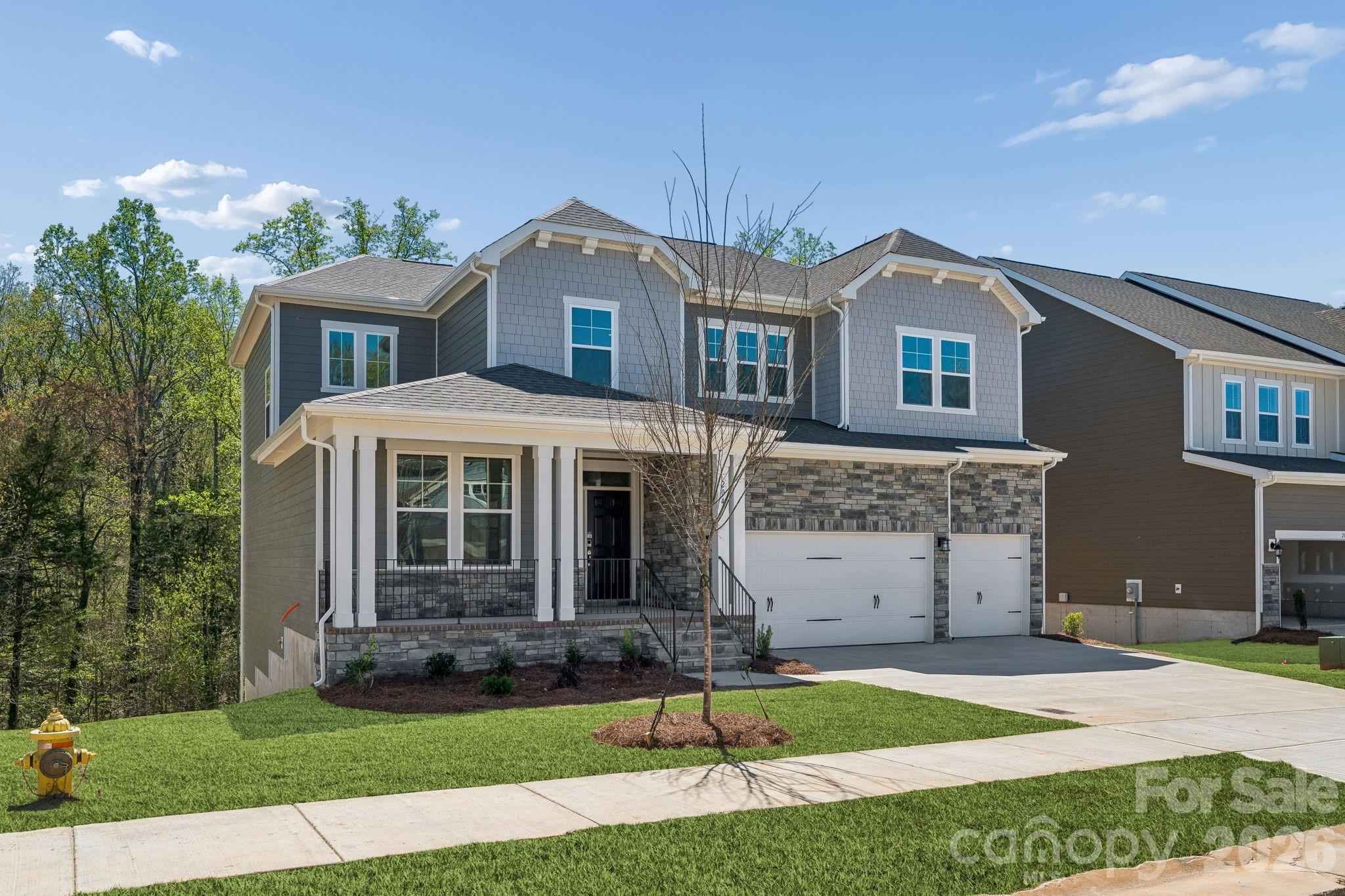 204 E Warfield Drive, Mooresville, NC. property listing photo