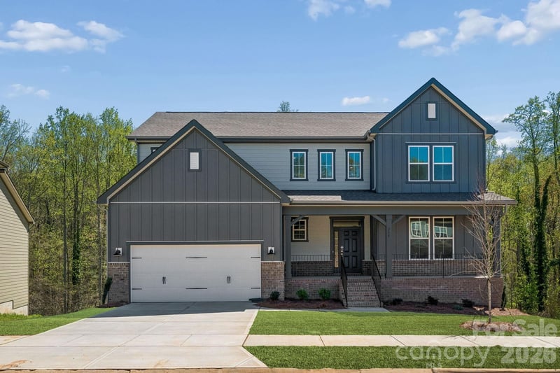 208 E Warfield Drive, Mooresville, NC - 3 beds, 2.5 baths, 2,673 sqft - $564,990