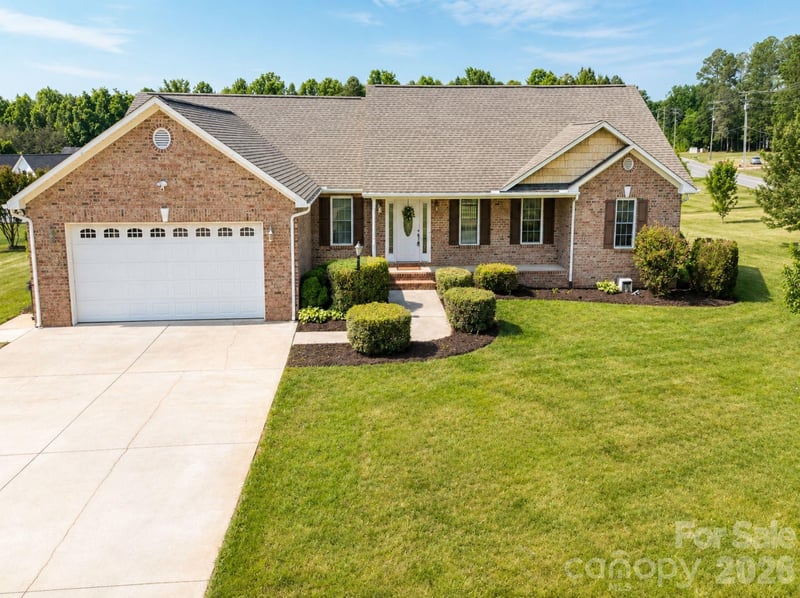4240 Hunter Rhyne Road, Lincolnton, NC - 3 beds, 2 baths, 1,902 sqft - $424,700