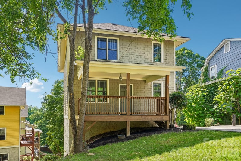 25 Houston Street, Asheville, NC - 4 beds, 4 baths, 2,400 sqft - $779,900