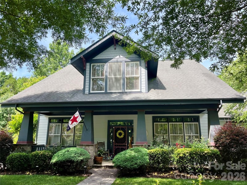 1075 Gardenia Street, Fort Mill, SC - 5 beds, 3 baths, 3,430 sqft - $1,140,000