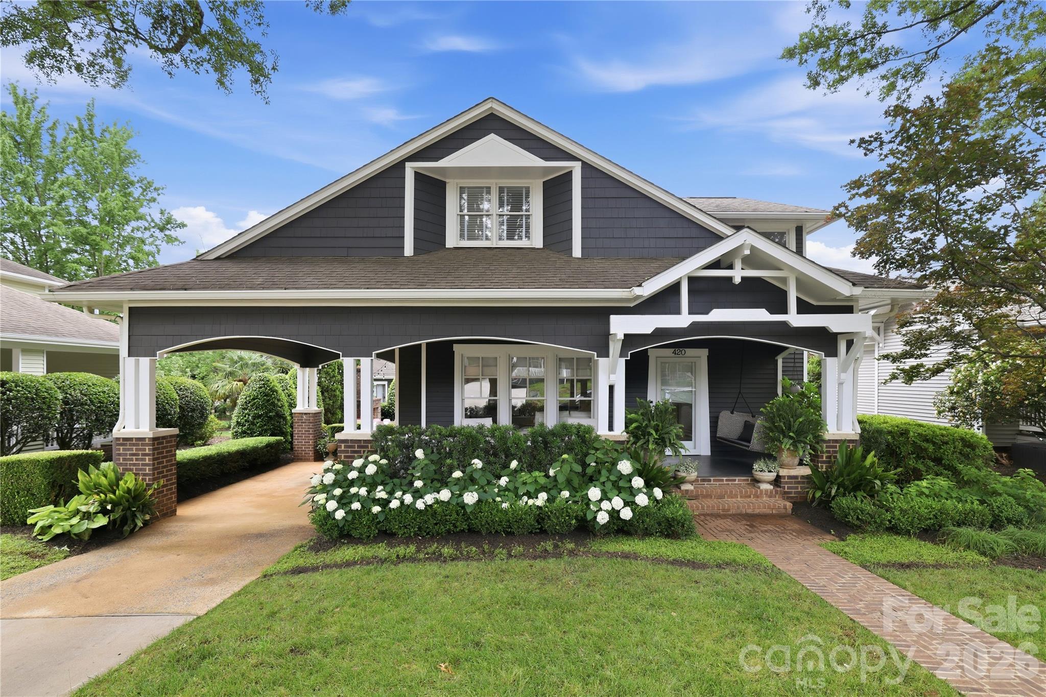 420 Magnolia, Charlotte, NC — property listing photo 1