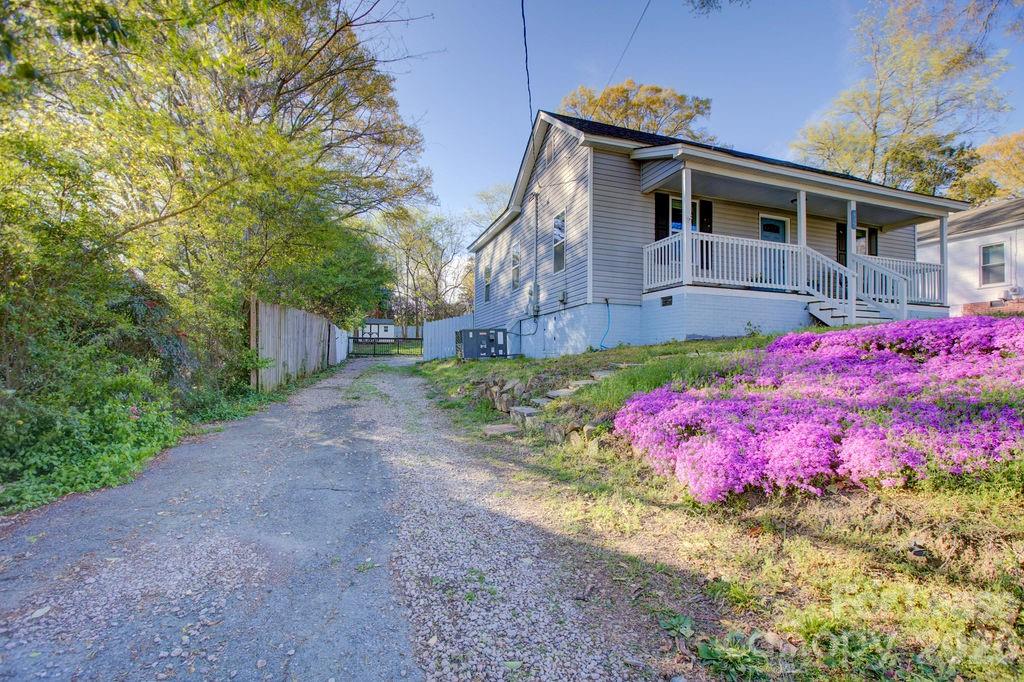 419 N East Avenue, Kannapolis, NC. property listing photo