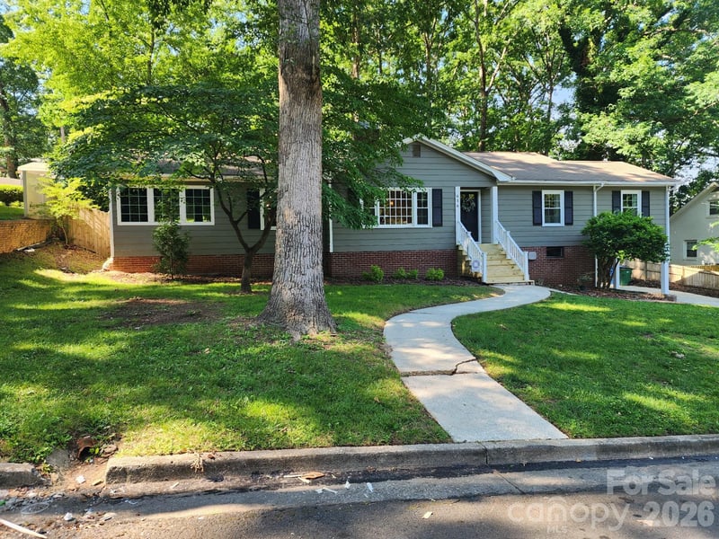 616 E Oakwood Avenue, Albemarle, NC - 3 beds, 2 baths, 3,361 sqft - $335,000