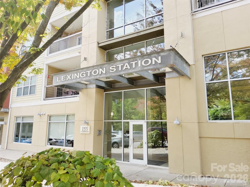 155 S Lexington Avenue Apt 203, Asheville, NC - 1 bed, 2 baths, 802 sqft - $420,000