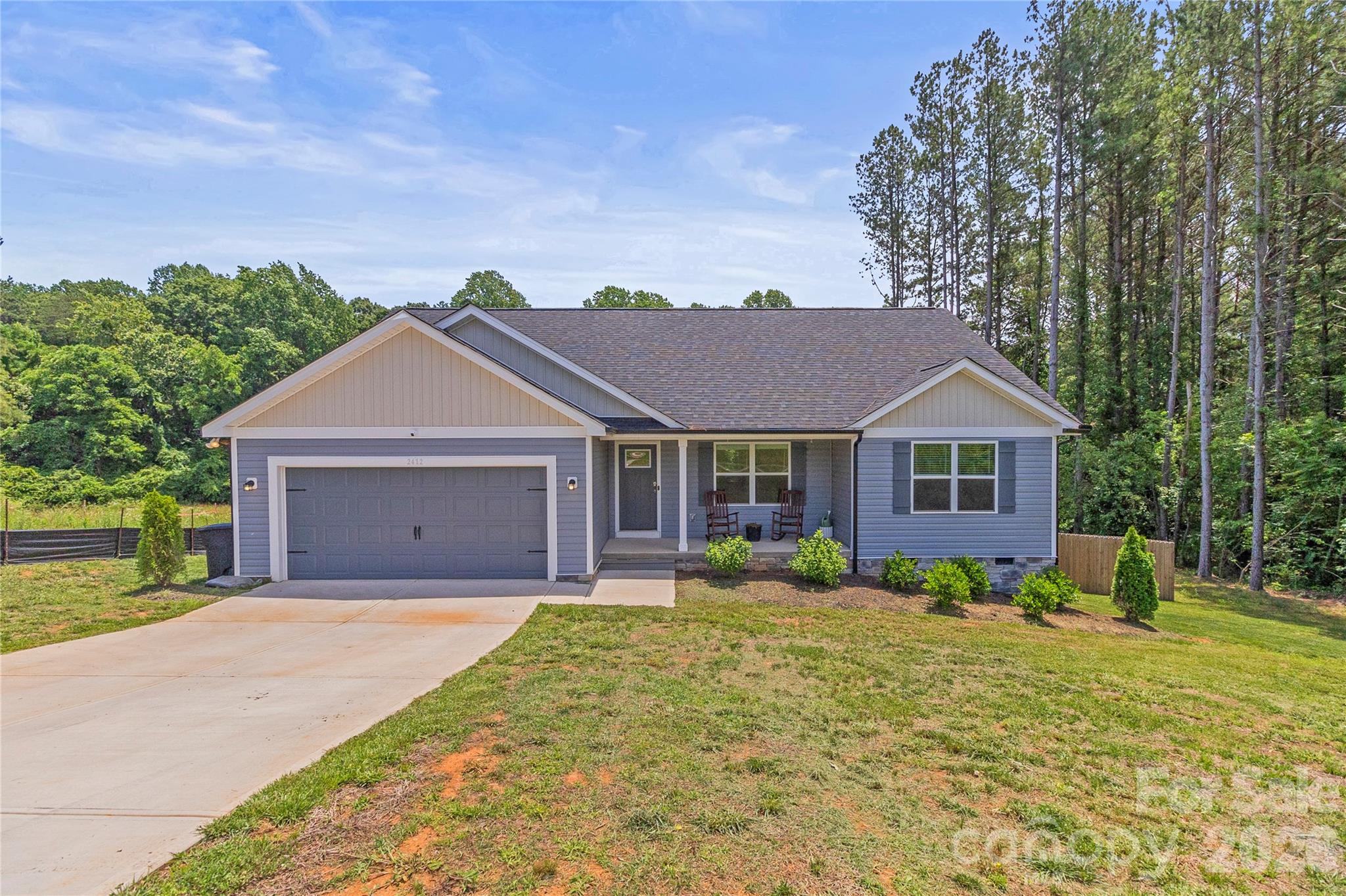 2412 Mintew Circle, Lincolnton, NC — property listing photo