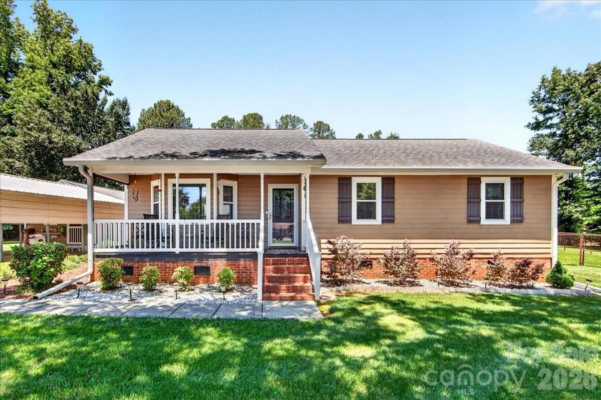 1104 Longmeadow, Monroe, NC — property listing photo 1