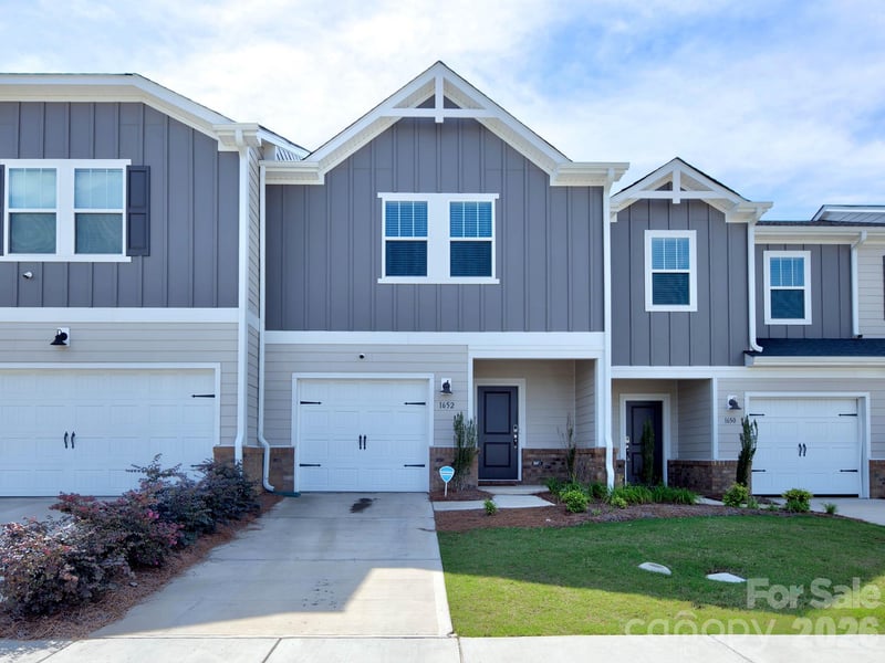 1652 Village Grove Lane, Monroe, NC - 3 beds, 2.5 baths, 1,644 sqft - $314,900
