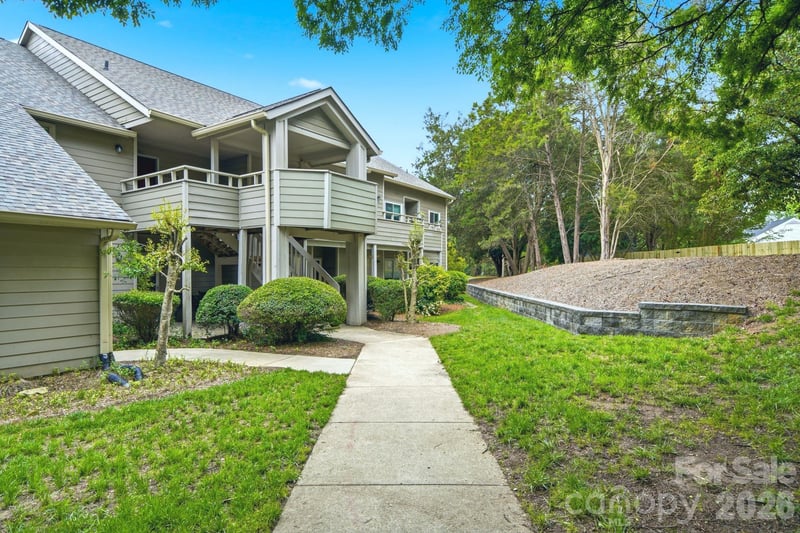 2500 #A Stradbrook Drive, Charlotte, NC - 1 bed, 1 bath, 837 sqft - $220,000