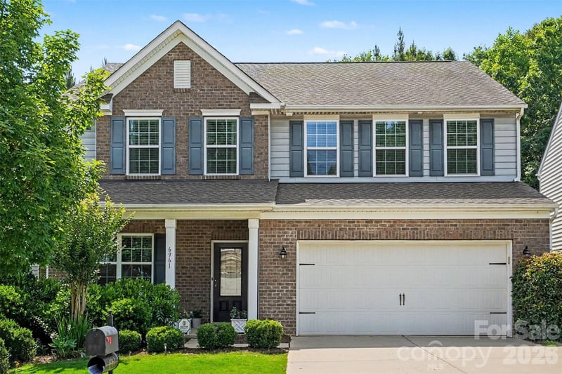 6961 Liverpool Court, Indian Land, SC - 4 beds, 2.5 baths, 2,740 sqft - $479,000