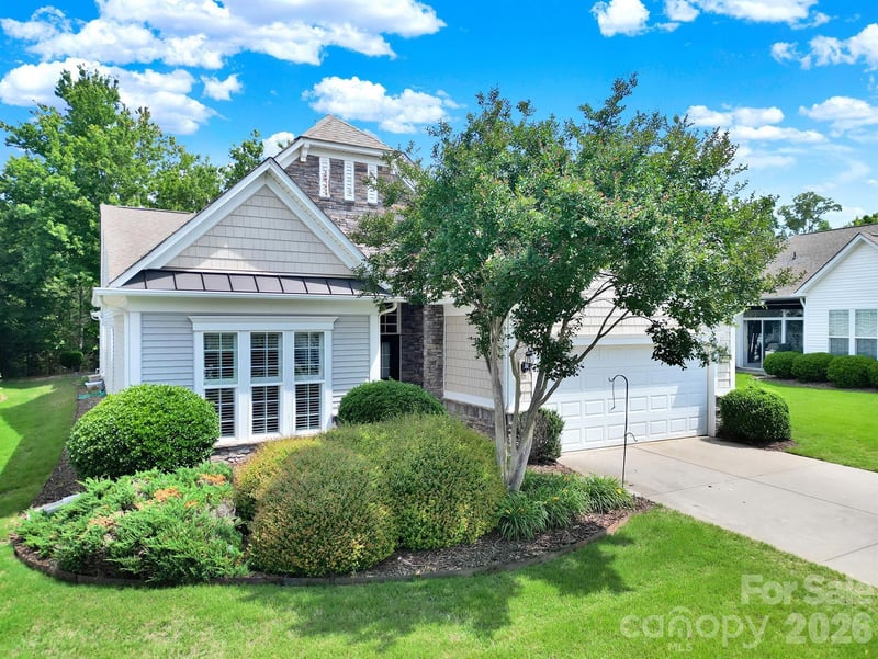 15184 Legend Oaks Court, Fort Mill, SC - 3 beds, 2 baths, 2,163 sqft - $499,999