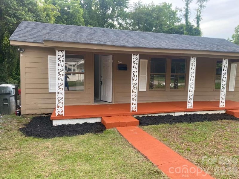 514 Bynum Avenue, Rock Hill, SC - 2 beds, 1 bath, 1,168 sqft - $189,000