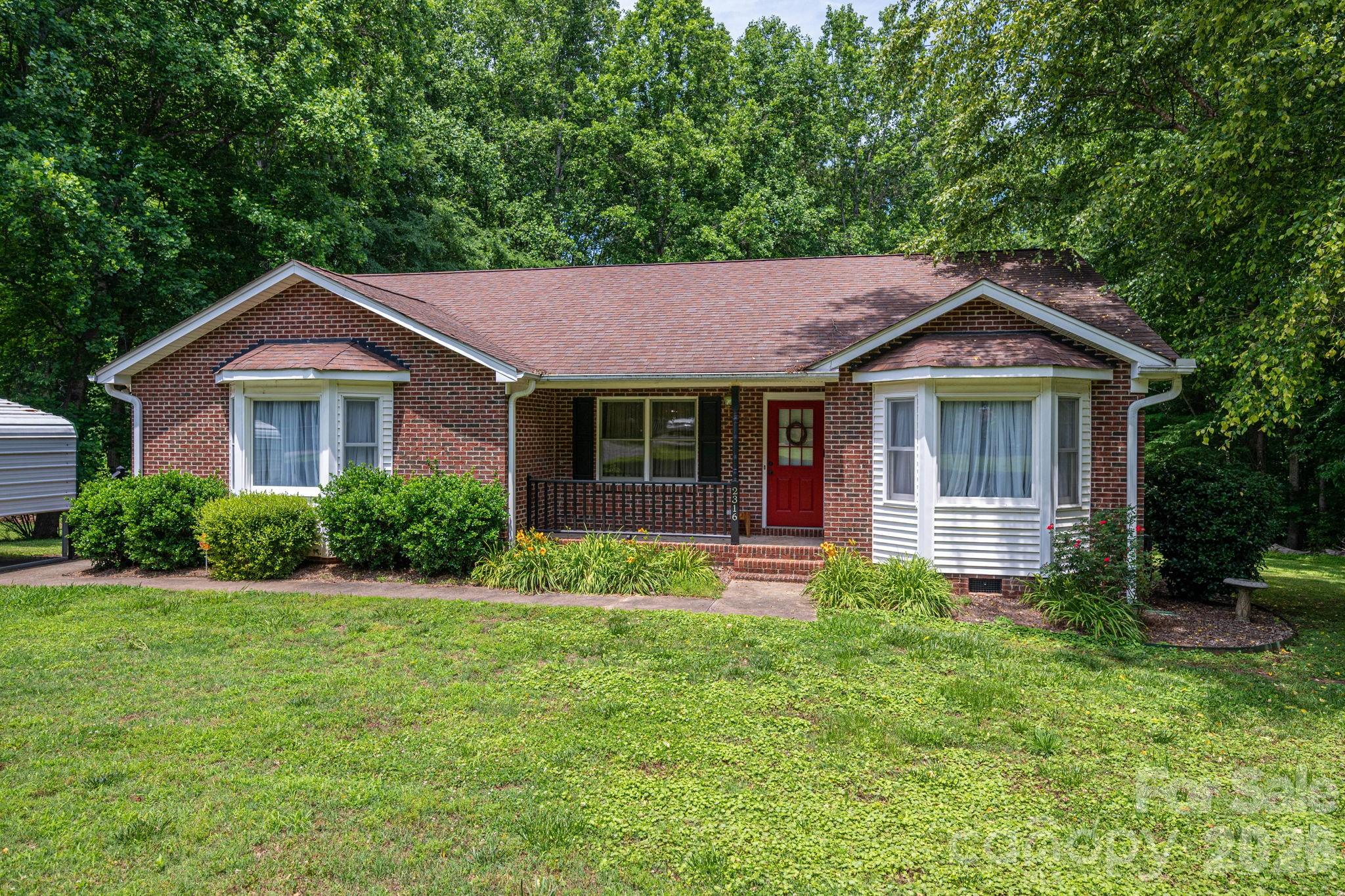 2316 Old NC 27 Highway, Mount Holly, NC. property listing photo