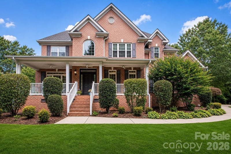 1015 Estate, Matthews, NC - 4 beds, 4 baths, 3,419 sqft - $865,000
