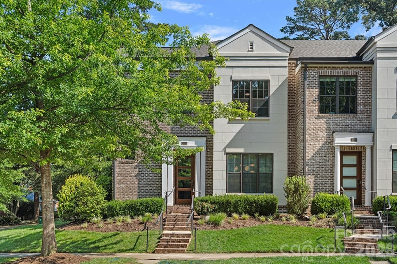 2023 Lynnwood Drive, Charlotte, NC - 3 beds, 3.5 baths, 1,948 sqft - $1,199,000