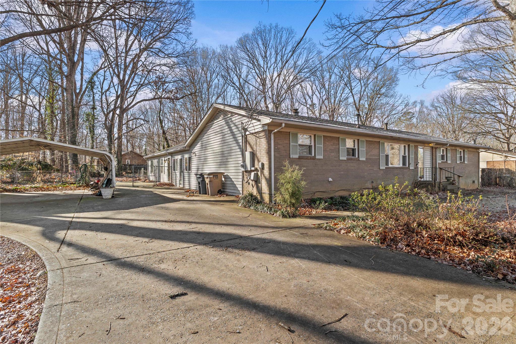117 Robinson, Matthews, NC — property listing photo 1