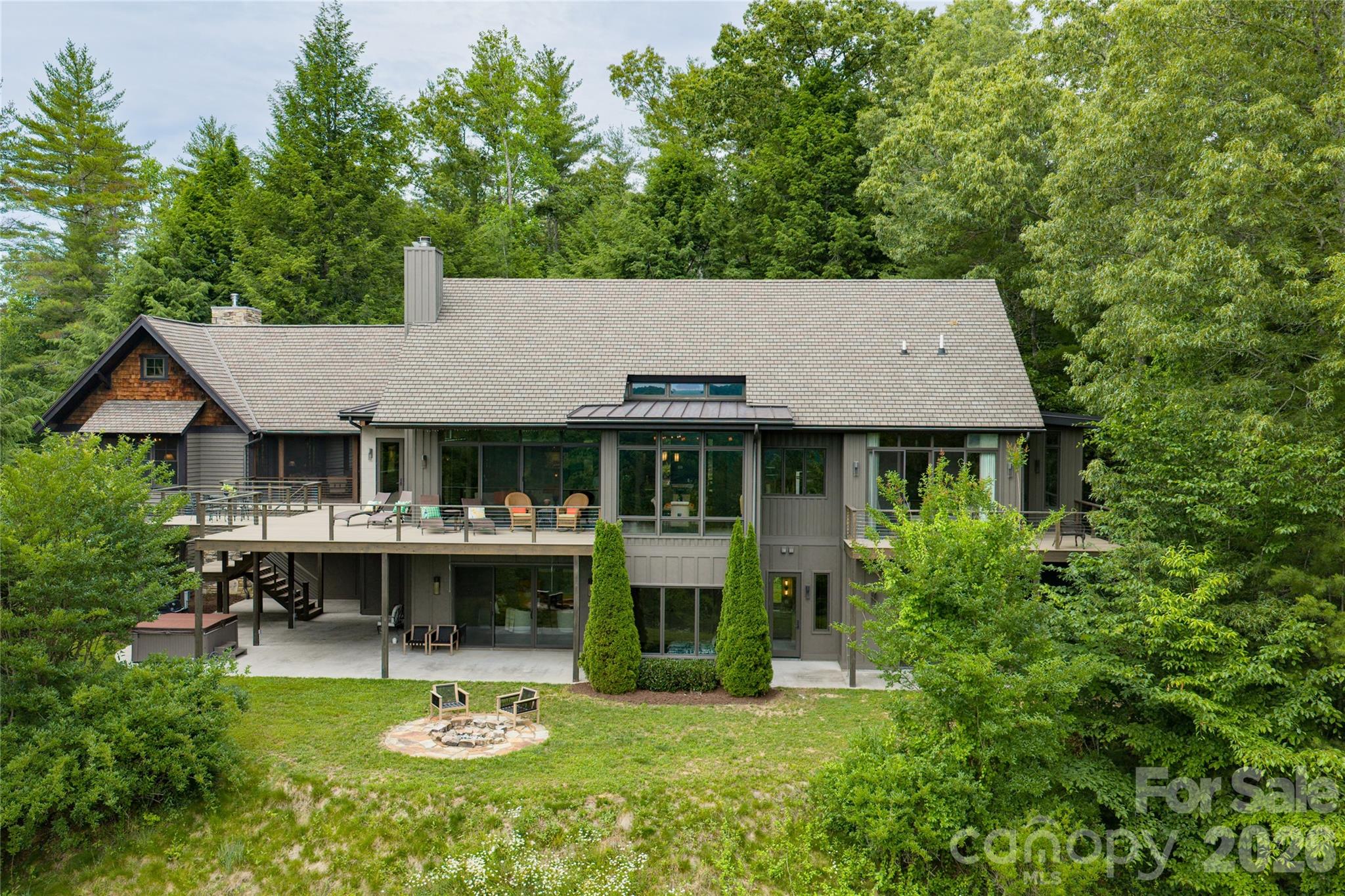 257 Bear Landing Drive, Hendersonville, NC. property listing photo