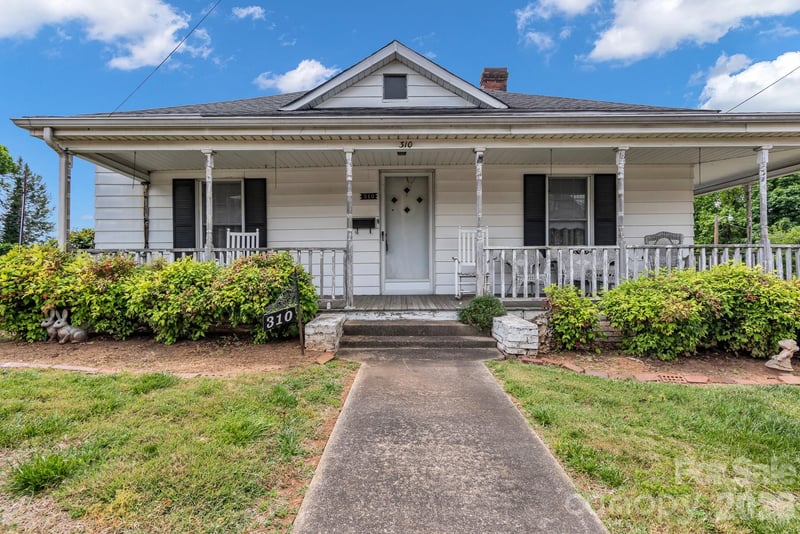 310 Ryder, Landis, NC - 2 beds, 2 baths, 1,380 sqft - $190,000