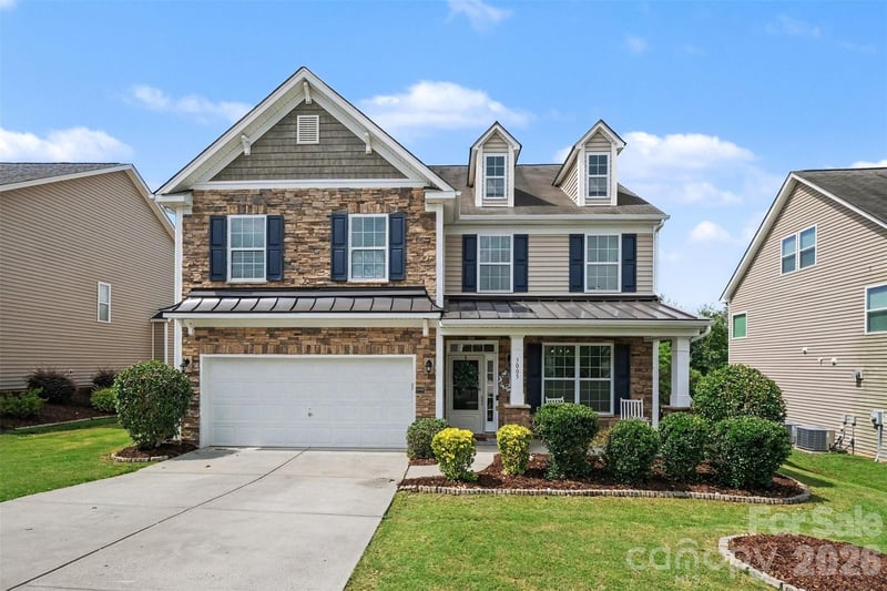 3005 Corrona Lane, Indian Trail, NC - 3 beds, 3.5 baths, 2,898 sqft - $500,000