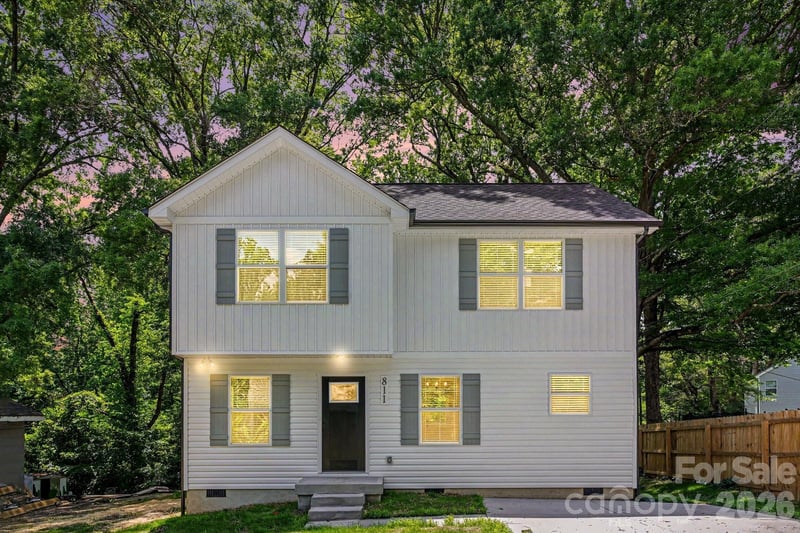 811 Evening Shade Lane, Gastonia, NC - 3 beds, 2.5 baths, 1,392 sqft - $270,000
